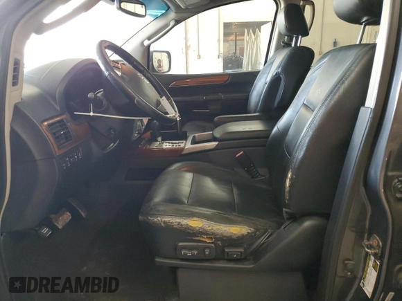 2008 Infiniti QX56 z VIN 5N3AA08C58N912480, wystawiony jako Copart lot #58962025 z przebiegiem 325 726 mil mil oraz Szkoda całkowita • Salvage title. Historia ofert i sprzedaży dostępna na DreamBid. Obrazek 7.