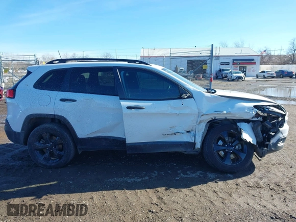 2017 Jeep Cherokee Sport with VIN 1C4PJMAS8HW633678, listed as a IAAI auction lot 41669785 with 99,309 mi miles and . Bid and sale history available at DreamBid. Image 13.
