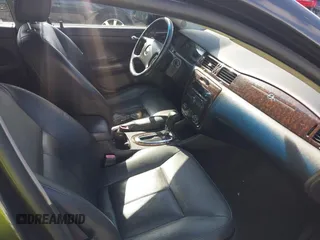 2014 Chevrolet Impala LTZ z VIN 2G1WC5E31E1100419, wystawiony jako IAAI lot #42353269 z przebiegiem 114 499 mil mil oraz . Historia ofert i sprzedaży dostępna na DreamBid. Obrazek 5.