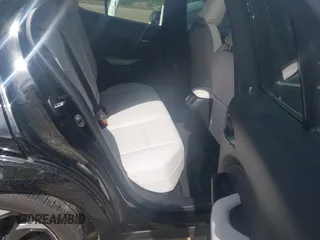 2022 Lexus UX 200 с VIN JTHP3JBHXN2052048, выставлен на аукционе IAAI как лот 42290095 с пробегом 13 938 миль миль и . История ставок и продаж доступна на DreamBid. Изображение 8.