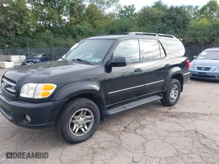 2003 Toyota Sequoia Limited with VIN 5TDBT48A83S167986, listed as a IAAI auction lot 40484514 with 196,305 mi miles. Bid and sale history available at carsss.com. Image 2.