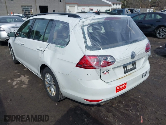 2017 Volkswagen Golf SportWagen S with VIN 3VWA17AUXHM500846, listed as a IAAI auction lot 41767974 with 91,077 mi miles. Bid and sale history available at carsss.com. Image 3.