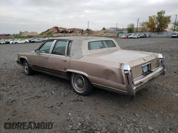 1992 Cadillac Brougham z VIN 1G6DW5479NR710170, wystawiony jako Copart lot #70194164 z przebiegiem Nie podano mil oraz Nie do naprawy • Non repairable. Historia ofert i sprzedaży dostępna na DreamBid. Obrazek 2.