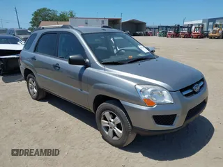 2010 Kia Sportage LX with VIN KNDKG3A47A7722839, listed as a IAAI auction lot 42017569 with 187,100 mi miles and . Bid and sale history available at carsss.com. Image 1.