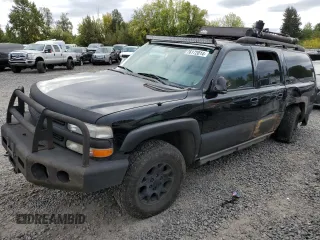 2005 Chevrolet Suburban LS with VIN 3GNFK16Z75G256551, listed as a Copart auction lot 76172014 with 229,260 mi miles and Salvage Title. Bid and sale history available at carsss.com. Image 1.