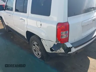 2014 Jeep Patriot Sport с VIN 1C4NJPBA5ED812315, выставлен на аукционе IAAI как лот 41264770 с пробегом 138 155 миль миль и . История ставок и продаж доступна на DreamBid. Изображение 6.