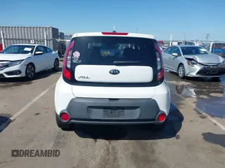 2014 Kia Soul + with VIN KNDJP3A58E7036528, listed as a IAAI auction lot 42014997 with 156,853 mi miles. Bid and sale history available at carsss.com. Image 16.