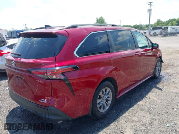 2021 Toyota Sienna XLE with VIN 5TDYSKFC5MS018541, listed as a IAAI auction lot 42579671 with 86,949 mi miles and . Bid and sale history available at DreamBid. Image 4.