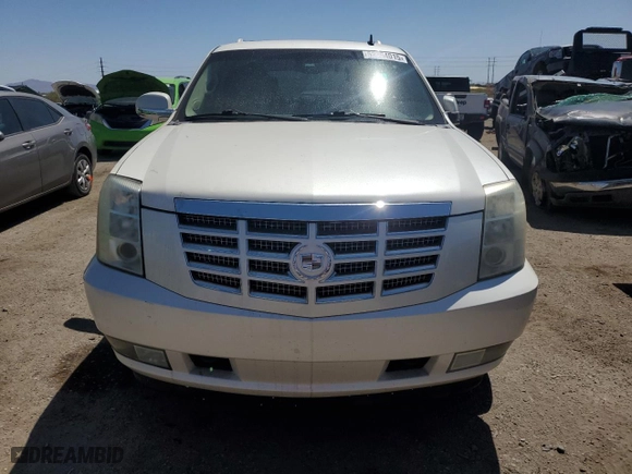 2008 Cadillac Escalade with VIN 1GYFK63808R199707, listed as a Copart auction lot 52154015 with 189,864 mi miles and Salvage Title. Bid and sale history available at carsss.com. Image 5.