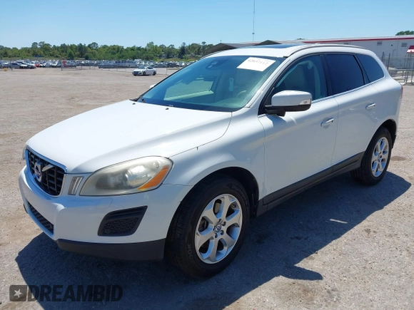 2013 Volvo XC60 3.2L с VIN YV4952DL3D2378376, выставлен на аукционе IAAI как лот 42037112 с пробегом 83 339 миль миль и . История ставок и продаж доступна на DreamBid. Изображение 2.