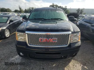 2008 GMC Sierra Denali z VIN 2GTEK638281248433, wystawiony jako Copart lot #79212524 z przebiegiem 218 840 mil mil oraz Szkody całkowita. Historia ofert i sprzedaży dostępna na DreamBid. Obrazek 5.