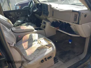 2001 GMC Yukon XL SLE with VIN 3GKFK16T71G273496, listed as a IAAI auction lot 41891755 with Not Provided miles. Bid and sale history available at carsss.com. Image 5.