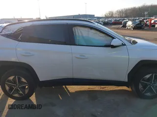 2025 Hyundai Tucson SEL with VIN 5NMJBCDE6SH510538, listed as a IAAI auction lot 41797553 with 789 mi miles. Bid and sale history available at carsss.com. Image 14.