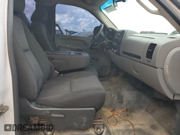 2010 Chevrolet Silverado 1500 Work Truck with VIN 1GCPCPEX0AZ276079, listed as a Copart auction lot 71788714 with 223,736 mi miles and Non Repairable. Bid and sale history available at DreamBid. Image 10.