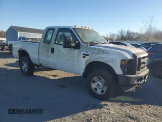 2008 Ford F-350 XL with VIN 1FTWX31528EE31715, listed as a Copart auction lot 81726134 with 127,362 mi miles and Clean Title. Bid and sale history available at DreamBid. Image 4.