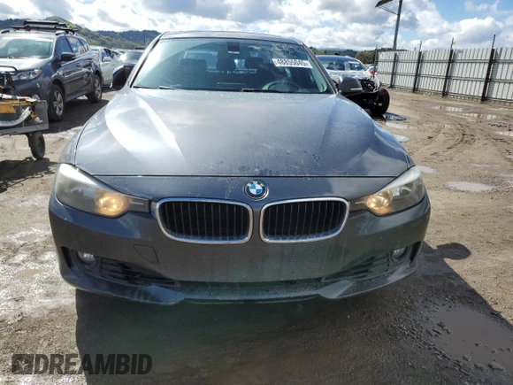 2013 BMW 3 Series 328i с VIN WBA3C1G58DNN93818, выставлен на аукционе Copart как лот 48855045 с пробегом 122 400 миль миль и Списание • Salvage title. История ставок и продаж доступна на DreamBid. Изображение 5.