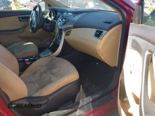 2013 Hyundai Elantra GLS z VIN 5NPDH4AE3DH363610, wystawiony jako IAAI lot #42100303 z przebiegiem 156 511 mil mil oraz . Historia ofert i sprzedaży dostępna na DreamBid. Obrazek 5.