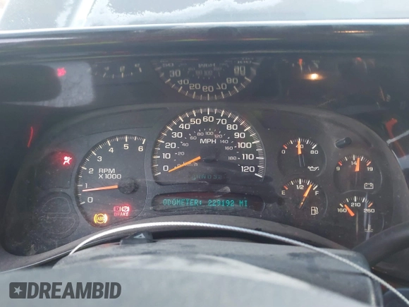 2005 Chevrolet Silverado 1500 LS z VIN 2GCEC13T751334286, wystawiony jako IAAI lot #41183917 z przebiegiem 229 192 mil mil oraz . Historia ofert i sprzedaży dostępna na DreamBid. Obrazek 7.