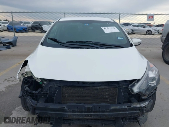 2014 Kia Forte EX with VIN KNAFX4A88E5089308, listed as a IAAI auction lot 41652732 with 226,130 mi miles. Bid and sale history available at carsss.com. Image 13.