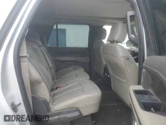 2018 Ford Expedition Max Limited z VIN 1FMJK1KT5JEA05304, wystawiony jako Copart lot #57484095 z przebiegiem 134 276 mil mil oraz Szkoda całkowita • Salvage title. Historia ofert i sprzedaży dostępna na DreamBid. Obrazek 11.