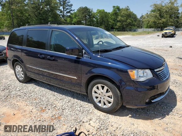 2016 Chrysler Town & Country Touring with VIN 2C4RC1BG4GR193560, listed as a Copart auction lot 53730055 with 132,552 mi miles and Salvage Title. Bid and sale history available at DreamBid. Image 4.
