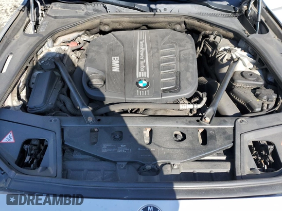 2014 BMW 5 Series 535d xDrive с VIN WBAFV3C5XEDZ33566, выставлен на аукционе Copart как лот 52250545 с пробегом 155 162 миль миль и Списание • Salvage title. История ставок и продаж доступна на DreamBid. Изображение 11.