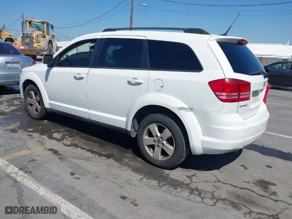 2010 Dodge Journey SXT with VIN 3D4PG5FV0AT222913, listed as a IAAI auction lot 41995915 with 1 mi miles. Bid and sale history available at carsss.com. Image 3.