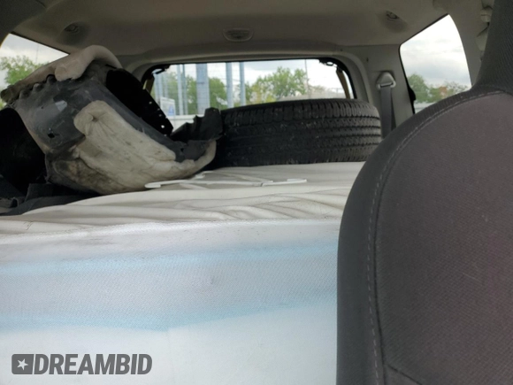 2004 Ford Expedition Special Service with VIN 1FMPU16L74LA55782, listed as a Copart auction lot 58326715 with 68,653 mi miles and Salvage title. Bid and sale history available at DreamBid. Image 10.