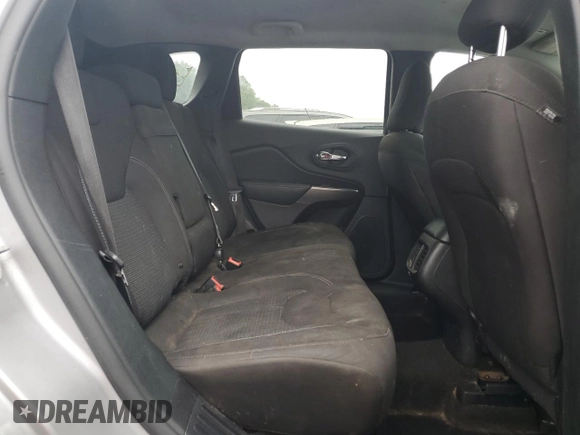 2019 Jeep Cherokee Latitude with VIN 1C4PJMCB8KD400125, listed as a Copart auction lot 61344145 with 172,732 mi miles and Clean title. Bid and sale history available at DreamBid. Image 11.
