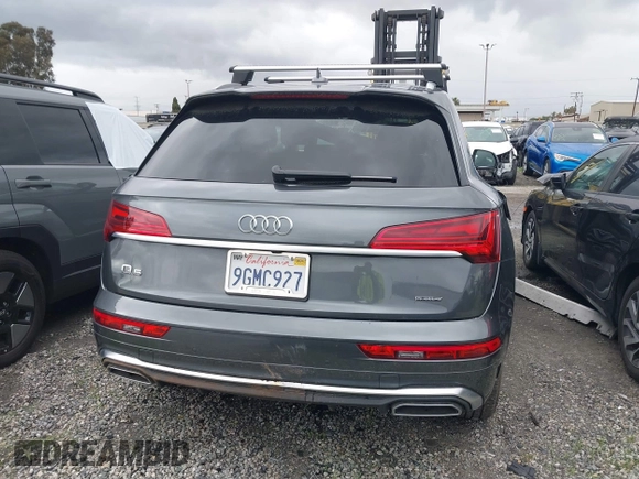 2023 Audi Q5 S line Premium with VIN WA1GAAFY0P2137785, listed as a IAAI auction lot 41453723 with 1 mi miles. Bid and sale history available at carsss.com. Image 17.