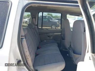 2000 Ford Explorer XLT z VIN 1FMZU63E7YZA06774, wystawiony jako IAAI lot #42240135 z przebiegiem 329 219 mil mil oraz . Historia ofert i sprzedaży dostępna na DreamBid. Obrazek 8.