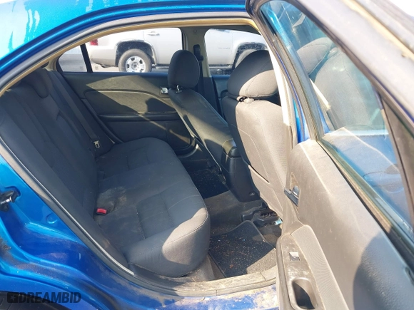 2012 Ford Fusion SE with VIN 3FAHP0HA9CR417509, listed as a IAAI auction lot 40708575 with 206,094 mi miles. Bid and sale history available at carsss.com. Image 8.