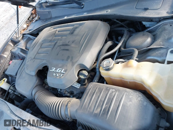 2014 Dodge Charger SXT with VIN 2C3CDXHG1EH115998, listed as a IAAI auction lot 41661367 with 155,327 mi miles. Bid and sale history available at carsss.com. Image 10.