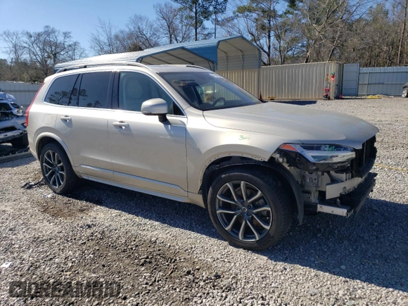 2017 Volvo XC90 Momentum with VIN YV4A22PK0H1171397, listed as a Copart auction lot 47424555 with 122,232 mi miles and Salvage Title. Bid and sale history available at DreamBid. Image 4.
