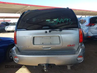 2003 GMC Envoy SLT with VIN 1GKDS13S732346641, listed as a IAAI auction lot 42111222 with 291,231 mi miles and . Bid and sale history available at DreamBid. Image 17.