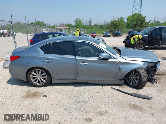 2017 Infiniti Q50 Premium z VIN JN1EV7AR1HM834900, wystawiony jako IAAI lot #42435638 z przebiegiem 76 937 mil mil oraz . Historia ofert i sprzedaży dostępna na DreamBid. Obrazek 14.