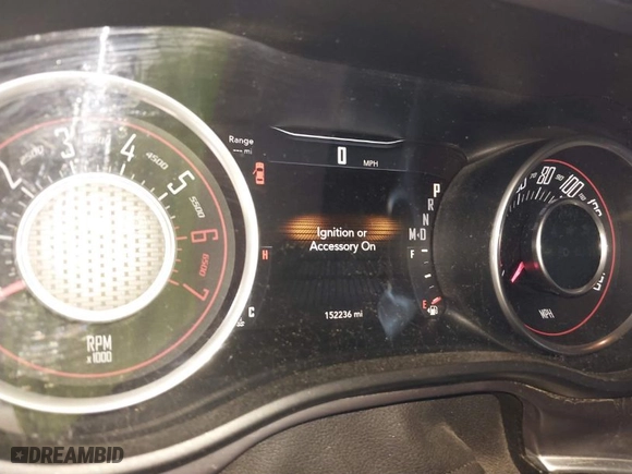 2015 Dodge Challenger R/T with VIN 2C3CDZAT6FH758979, listed as a IAAI auction lot 40291488 with 152,236 mi miles. Bid and sale history available at carsss.com. Image 7.