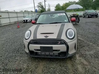 2024 MINI Hardtop 2 Door Cooper S with VIN WMW53DH09R2V57853, listed as a Copart auction lot 66681894 with 3,501 mi miles and Salvage Title. Bid and sale history available at carsss.com. Image 11.