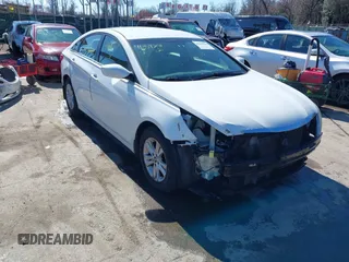 2012 Hyundai Sonata GLS PZEV with VIN 5NPEB4AC0CH452098, listed as a IAAI auction lot 41859204 with 172,755 mi miles. Bid and sale history available at carsss.com. Image 1.