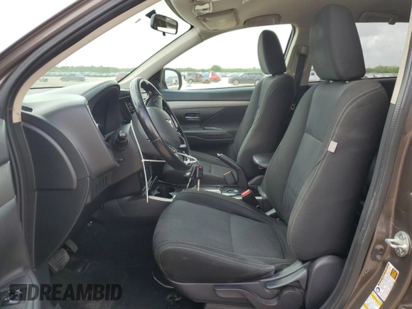 2017 Mitsubishi Outlander ES с VIN JA4AD2A33HZ053273, выставлен на аукционе Copart как лот 54223745 с пробегом 277 221 миль миль и Чистый • Clean title. История ставок и продаж доступна на DreamBid. Изображение 7.