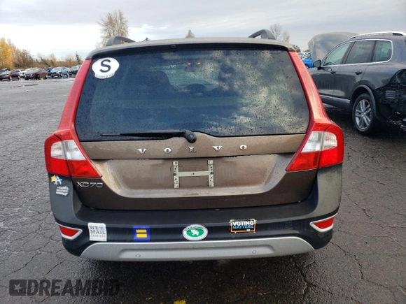 2013 Volvo XC70 3.2L with VIN YV4952BL8D1163536, listed as a Copart auction lot 74221894 with 108,520 mi miles and Salvage Title. Bid and sale history available at DreamBid. Image 6.
