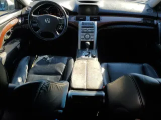 2005 Acura RL with VIN JH4KB16565C006773, listed as a Copart auction lot 42391075 with 203,355 mi miles and Salvage Title. Bid and sale history available at carsss.com. Image 8.