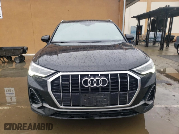 2019 Audi Q3 S line Prestige with VIN WA1FECF3XK1074645, listed as a Copart auction lot 36112443 with 31,831 mi miles. Bid and sale history available at carsss.com. Image 5.