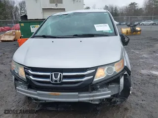 2015 Honda Odyssey LX with VIN 5FNRL5H26FB079654, listed as a IAAI auction lot 41983298 with 88,406 mi miles. Bid and sale history available at carsss.com. Image 12.