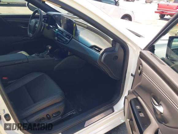 2022 Lexus ES 350 z VIN 58ADZ1B17NU128114, wystawiony jako IAAI lot #42006111 z przebiegiem 44 060 mil mil oraz . Historia ofert i sprzedaży dostępna na DreamBid. Obrazek 5.
