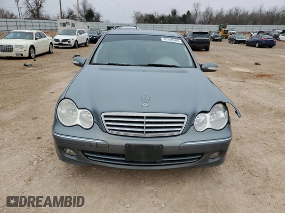 2006 Mercedes-Benz C 280 Luxury with VIN WDBRF54H96A839892, listed as a Copart auction lot 47498505 with 130,104 mi miles and Salvage Title. Bid and sale history available at DreamBid. Image 5.