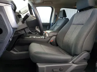 2024 Ford Expedition XLT with VIN 1FMJU1J84REA58417, listed as a Copart auction lot 52782705 with 27,205 mi miles and Clean Title. Bid and sale history available at carsss.com. Image 7.