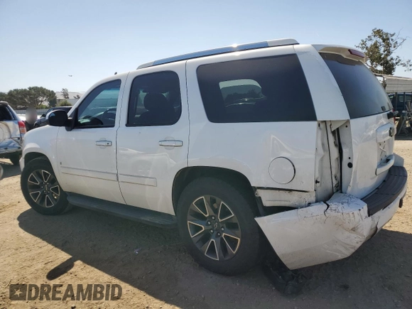 2007 Chevrolet Tahoe LTZ with VIN 1GNFC13J47R182259, listed as a Copart auction lot 57441205 with 204,898 mi miles and Salvage title. Bid and sale history available at DreamBid. Image 2.