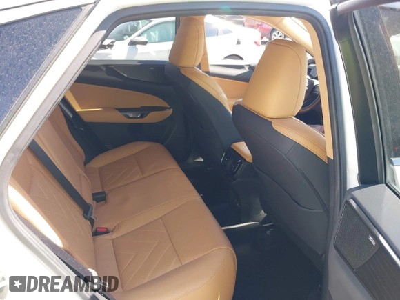 2024 Lexus NX 350 Luxury z VIN JTJHGCEZ9R2011147, wystawiony jako IAAI lot #42075605 z przebiegiem 30 153 mil mil oraz . Historia ofert i sprzedaży dostępna na DreamBid. Obrazek 8.