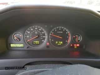 2004 Volvo S60 with VIN YV1RH59H342395236, listed as a Copart auction lot 75759904 with 143,852 mi miles and Salvage Title. Bid and sale history available at carsss.com. Image 9.